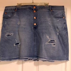 NWT distressed Denim by Cato skirt